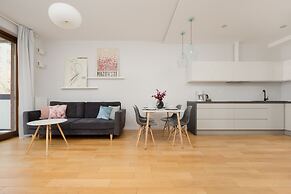 Unique Apartment by Renters