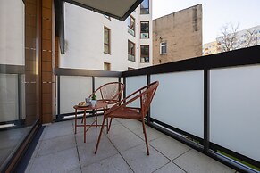 Unique Apartment by Renters