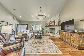 Spacious Ruidoso Home: Hike, Golf, Ski & More!