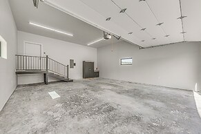 Spacious Ruidoso Home: Hike, Golf, Ski & More!