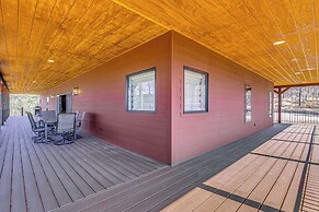 Spacious Ruidoso Home: Hike, Golf, Ski & More!