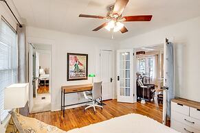 Bright Lawrence Vacation Rental ~ 1 Mi to KU!