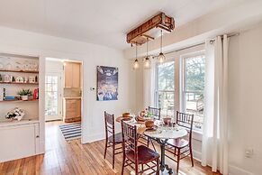 Bright Lawrence Vacation Rental ~ 1 Mi to KU!