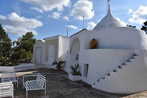 3723 Trullo Bello Sguardo by Barbarhouse