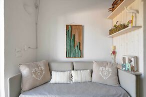 3723 Trullo Bello Sguardo by Barbarhouse