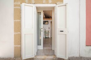 3723 Trullo Bello Sguardo by Barbarhouse