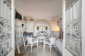 3723 Trullo Bello Sguardo by Barbarhouse