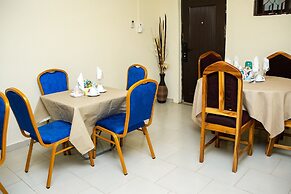 Ben and Moons Lodge and Event Center