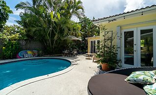 Family Home Heated Pool Victoria Park2BR