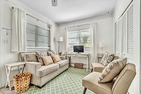 Family Home Heated Pool Victoria Park2BR