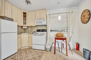 Family Home Heated Pool Victoria Park2BR