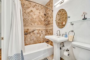 Family Home Heated Pool Victoria Park2BR