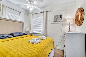 Family Home Heated Pool Victoria Park2BR