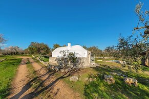 3746 Trullo Mandorlo by Barbarhouse