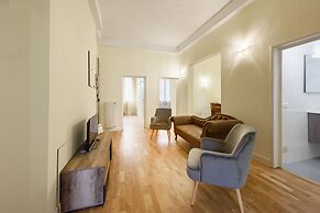 Fabbroni 3 bedrooms by Mmega