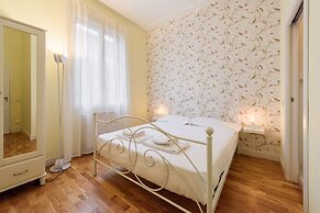 Fabbroni 3 bedrooms by Mmega