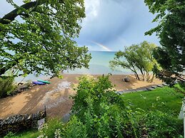 Million Dollar View Bayshore Beach House