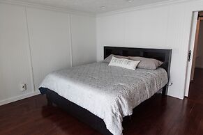 Million Dollar View Bayshore Beach House