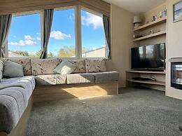 Prime Lakeside Caravan at Haven Golden Sands