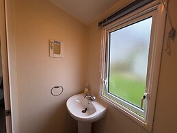 Prime Lakeside Caravan at Haven Golden Sands