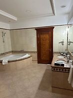 Hotel Golden Palace