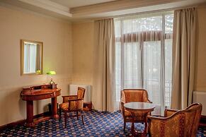 Hotel Golden Palace