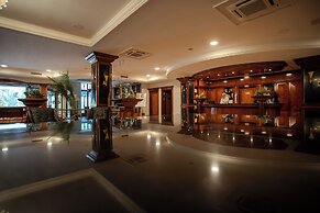 Hotel Golden Palace