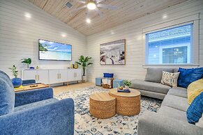 Swinging Easy by Avantstay Private Pool, Firepit, Balcony