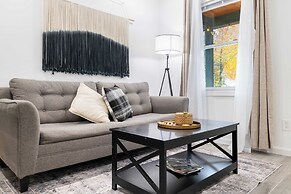 Bears Place by Avantstay Cozy Mountain Cabin in Brevard + Firepit