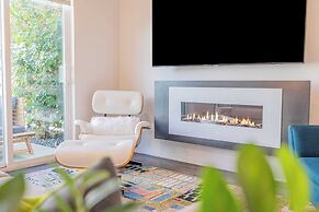 Zanjero by Avantstay Mins From Downtown Palm Springs Private Terrace, 