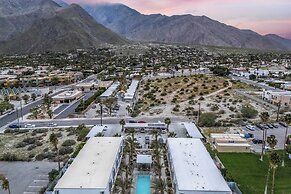 Zanjero by Avantstay Mins From Downtown Palm Springs Private Terrace, 