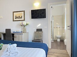 Porta Alla Croce Guest House