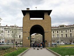 Porta Alla Croce Guest House