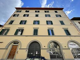 Porta Alla Croce Guest House