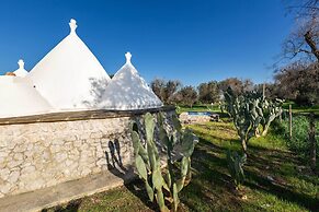 3745 Trullo Puspo by Barbarhouse