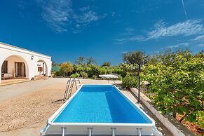 2942 Villa Cucunci by Barbarhouse