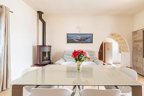 2942 Villa Cucunci by Barbarhouse