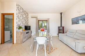 2942 Villa Cucunci by Barbarhouse