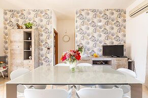 2942 Villa Cucunci by Barbarhouse