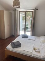 Exclusive Holiday Home Villa Marumare