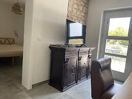 Exclusive Holiday Home Villa Marumare