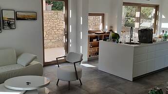 Exclusive Holiday Home Villa Marumare