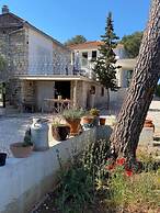 Exclusive Holiday Home Villa Marumare