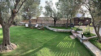 Zeytinlibahçe Konukevi