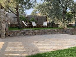 Zeytinlibahçe Konukevi