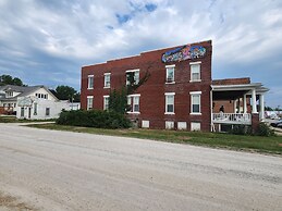 Inn of the Six-Toed Cat