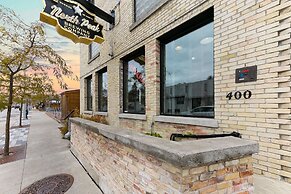 Exquisite 3BDR Penthouse in Downtown TC