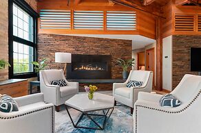Exquisite 3BDR Penthouse in Downtown TC