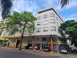 401 Moderno Aparta-Suite en Versalles Tipo Loft - Cali Tower Suites & 