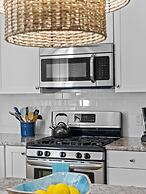 The Heart of TC 2BDR Condo Unit 115